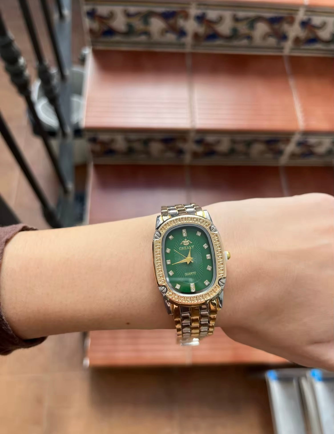Luxury Green Dial Gold & Silver Women's Watch – Elegant Crystal Accent Quartz Timepiece