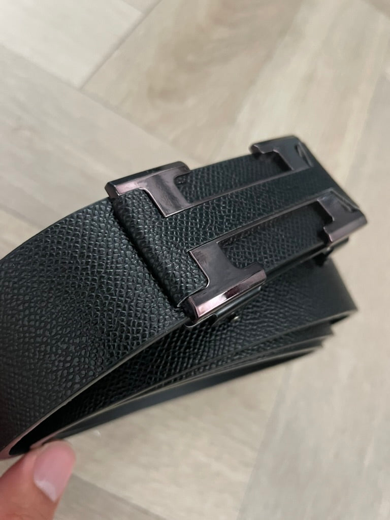 Men’s luxury Leather Belt in Black – High-Quality, Stylish & Comfortable