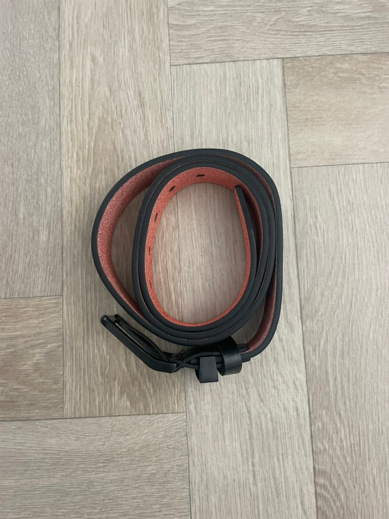 Men’s Leather Belt Black Premium – High-Quality, Stylish & Comfortable