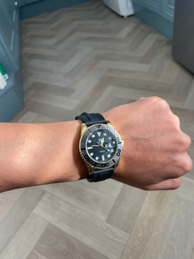 Men's Watch Classic Gold & Black – Luxury Quartz, Stainless Steel, Rubber Strap