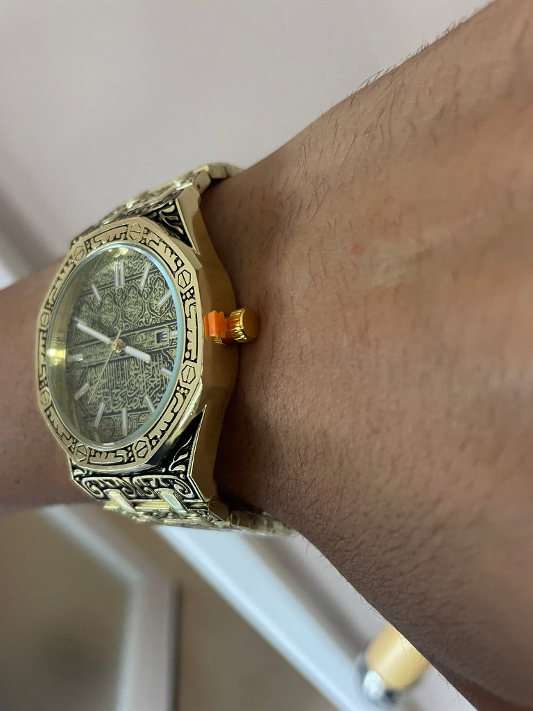 Men watch in gold with gold dial Arabic quartz watch – waterproof stainless steel