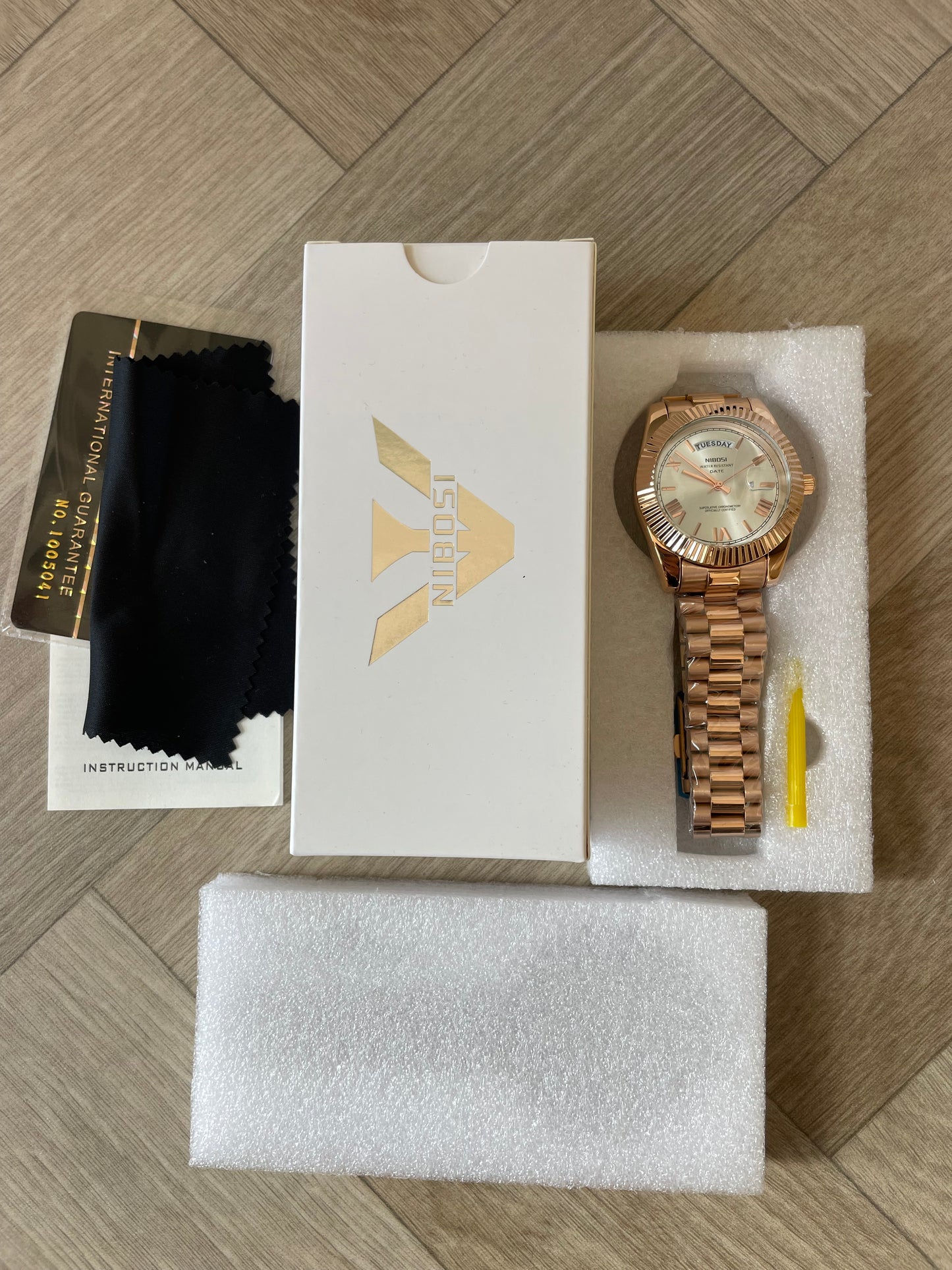 Men's Rose Gold Day Date Watch Quartz with White Dial