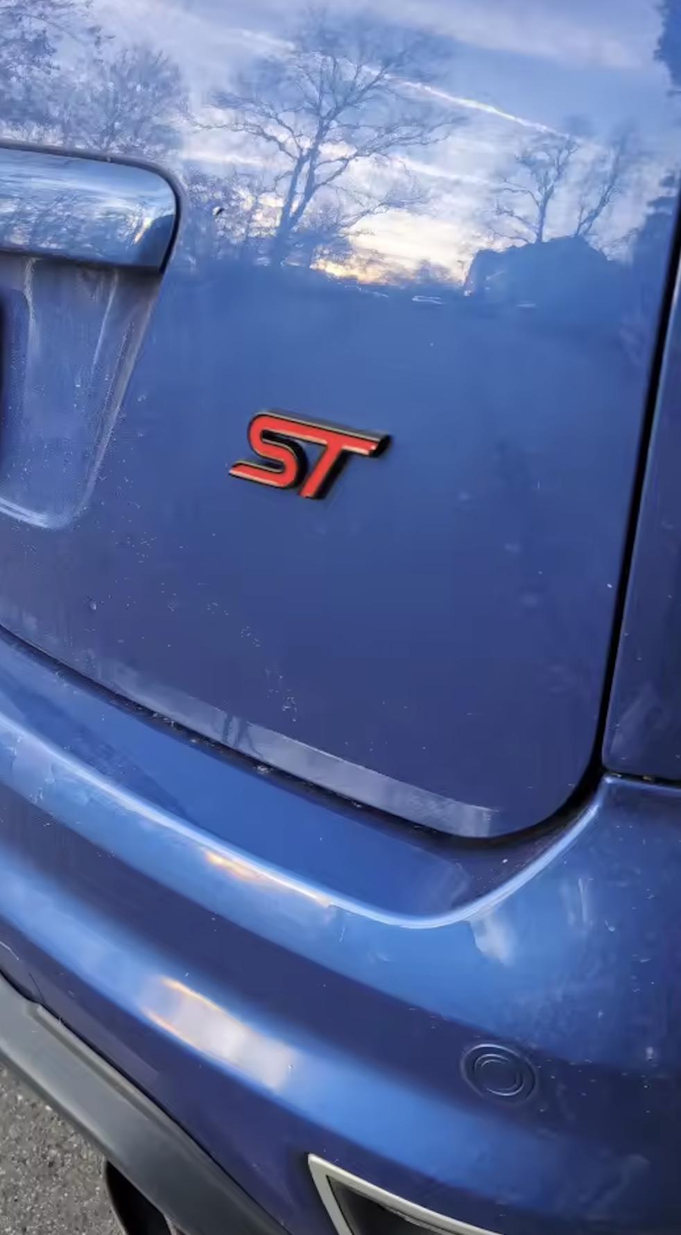 Ford ST front & rear badge | st grille emblem | focus st fiesta st | multiple colours available