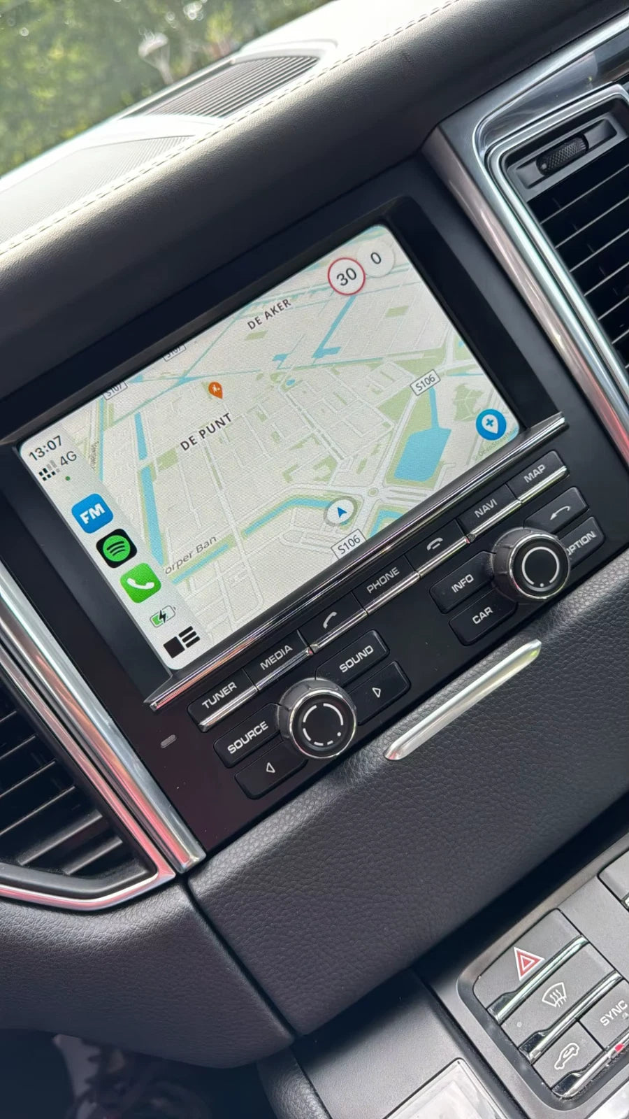 Porsche Apple CarPlay & Android Auto Upgrade Kit (PCM 3.1)