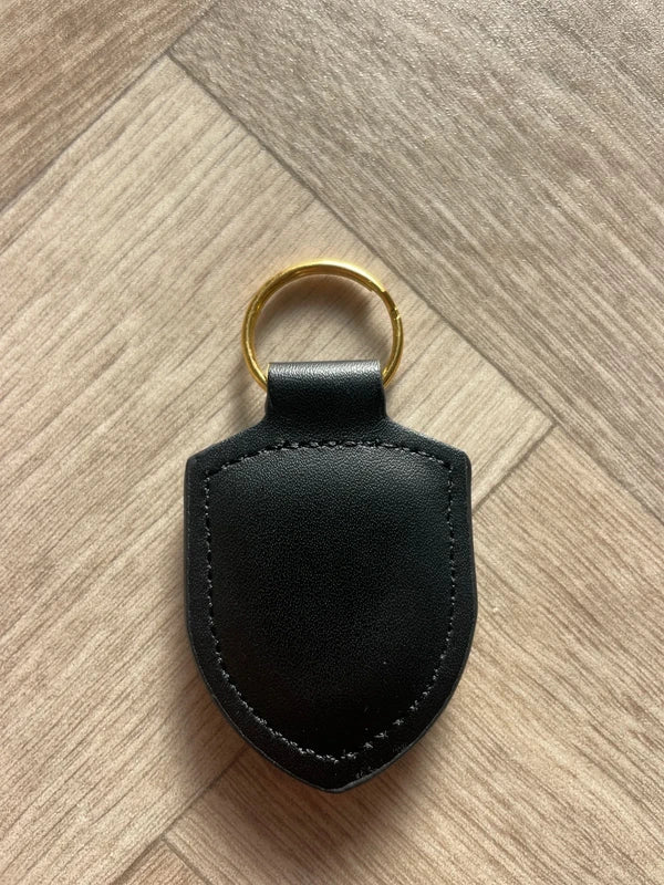 Porsche Leather Keyring – Black Crested Key Ring for Porsche 911, Panamera, Cayenne, Taycan, Macan, Carrera GT, 718, 928, 944, 968