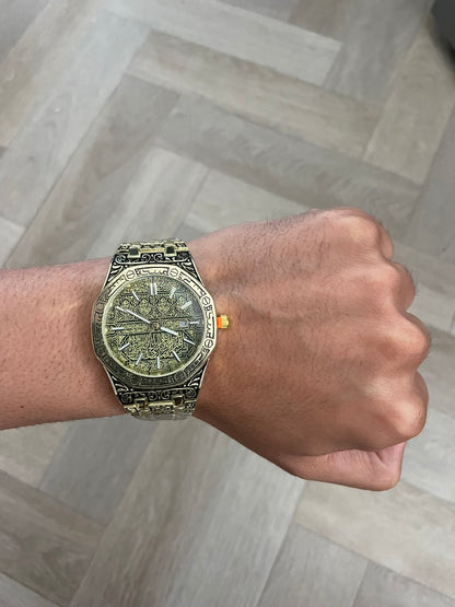 Men watch in gold with gold dial Arabic quartz watch – waterproof stainless steel