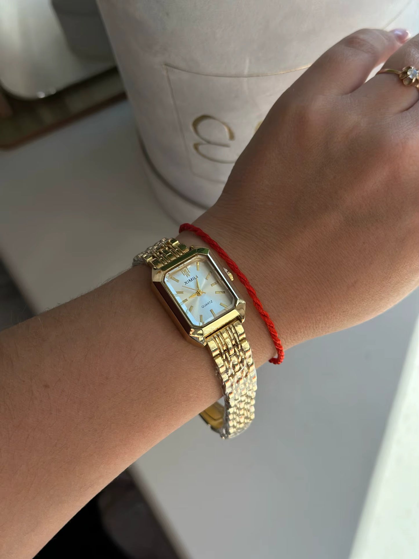 Women's Gold Square Watch – Elegant Vintage Quartz Bracelet Timepiece