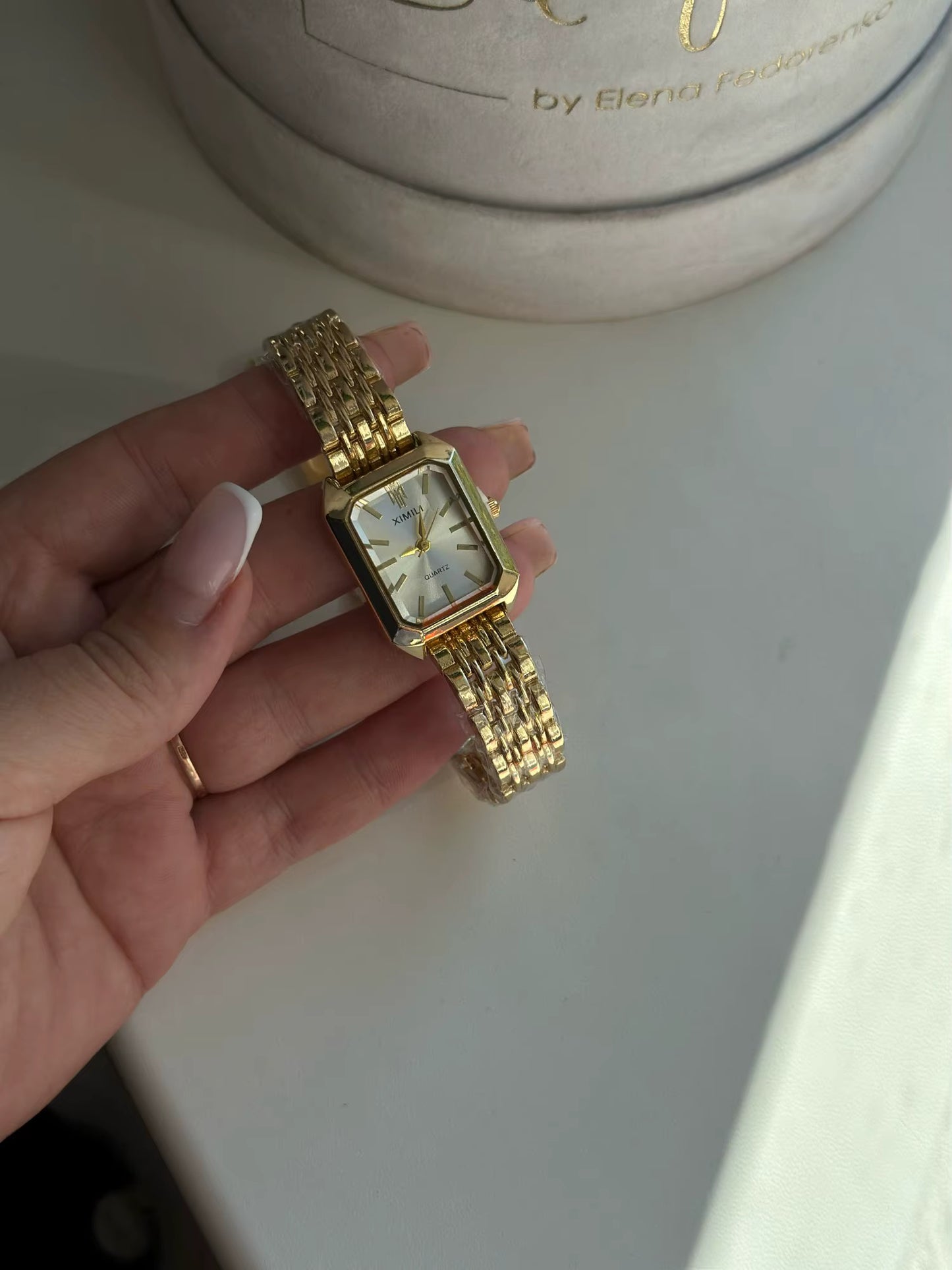 Women's Gold Square Watch – Elegant Vintage Quartz Bracelet Timepiece