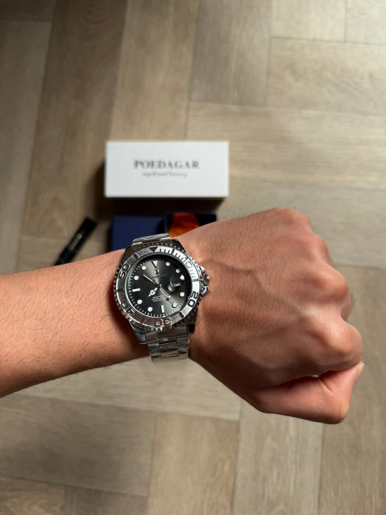 Men Watch Silver submarine Date Quartz with Black Dial and Waterproof luxury
