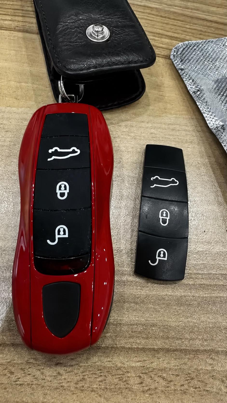 Porsche Key Cover | Carbon Fibre Key Case | Custom Key Fob Cover | 911 Macan Cayenne Panamera Taycan Boxster Cayman
