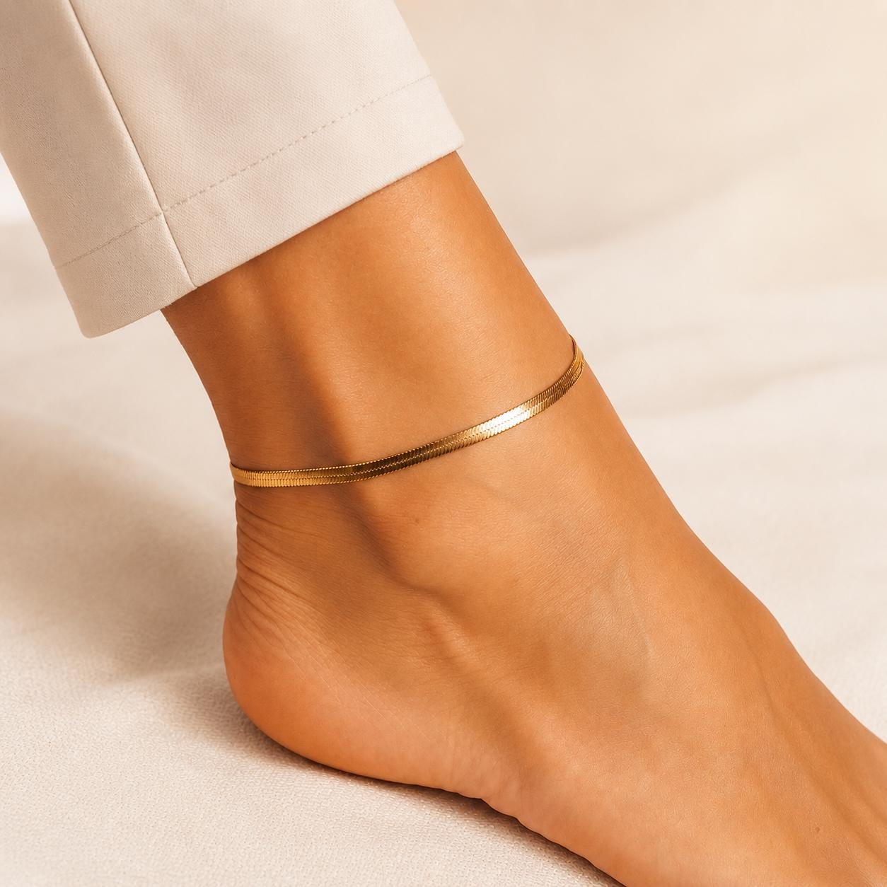 Gold Herringbone Anklet for Women, Snake Chain Ankle Bracelet, Stainless Steel Adjustable Summer Beach Jewellery Gift